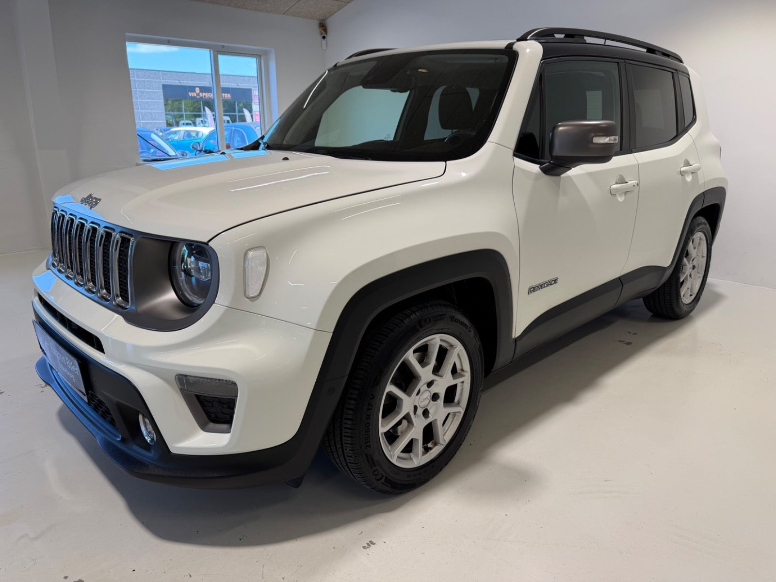Hvid Jeep Renegade fra 2020