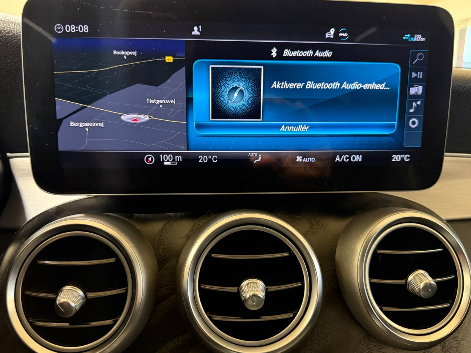 Grå Mercedes C220 d fra 2019