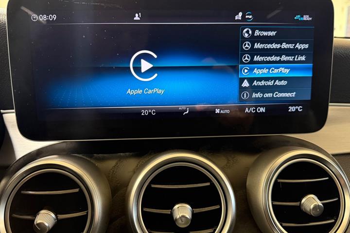 Grå Mercedes C220 d fra 2019