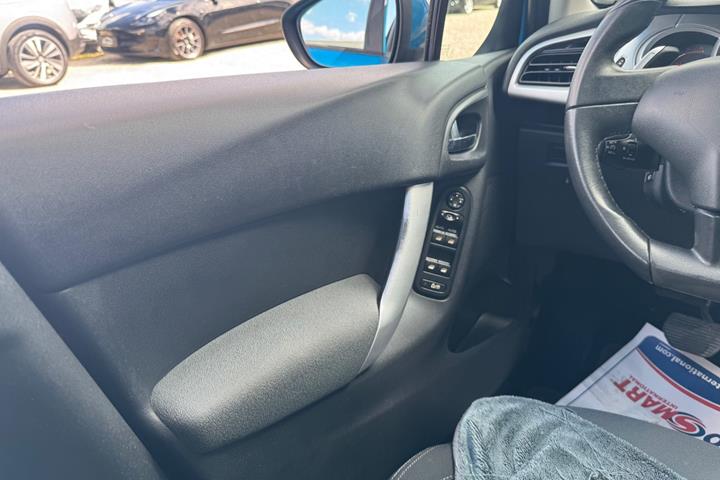 Turquoise Citroën C3 fra 2012