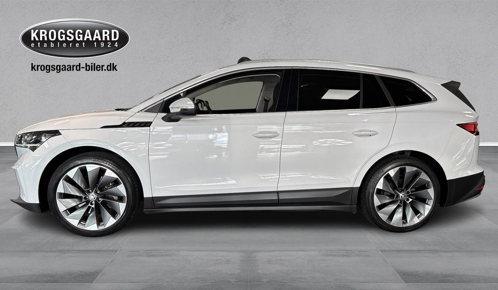 Hvid Skoda Enyaq fra 2021