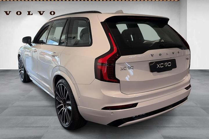 Hvid Volvo XC90 fra 2026