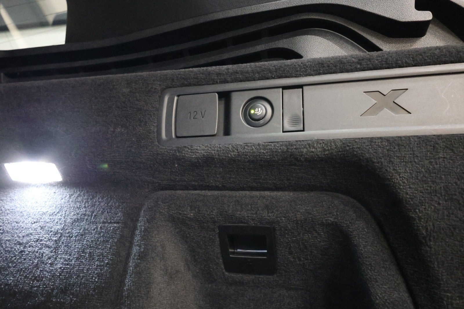 Sort BMW X5 fra 2022