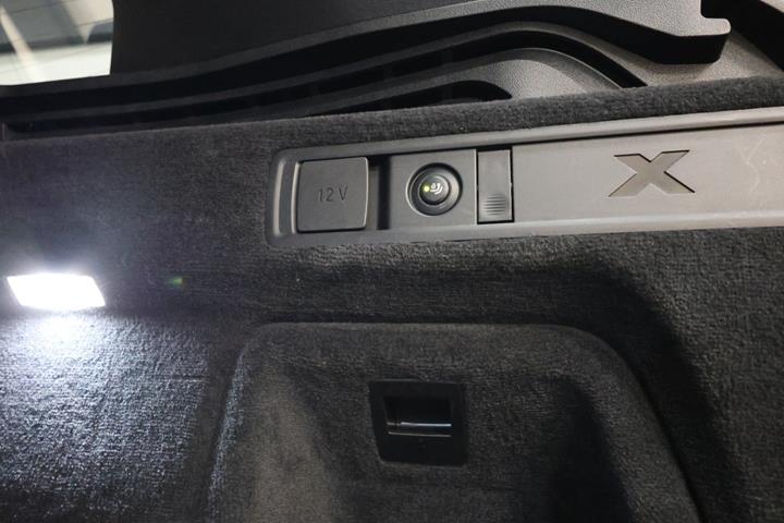 Sort BMW X5 fra 2022