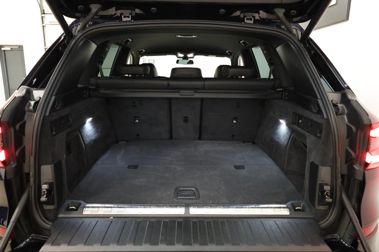 Sort BMW X5 fra 2022