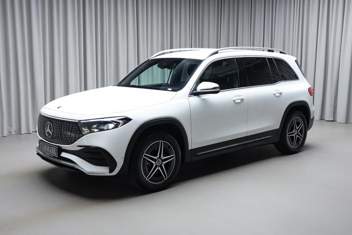 Hvid Mercedes EQB250+ fra 2025