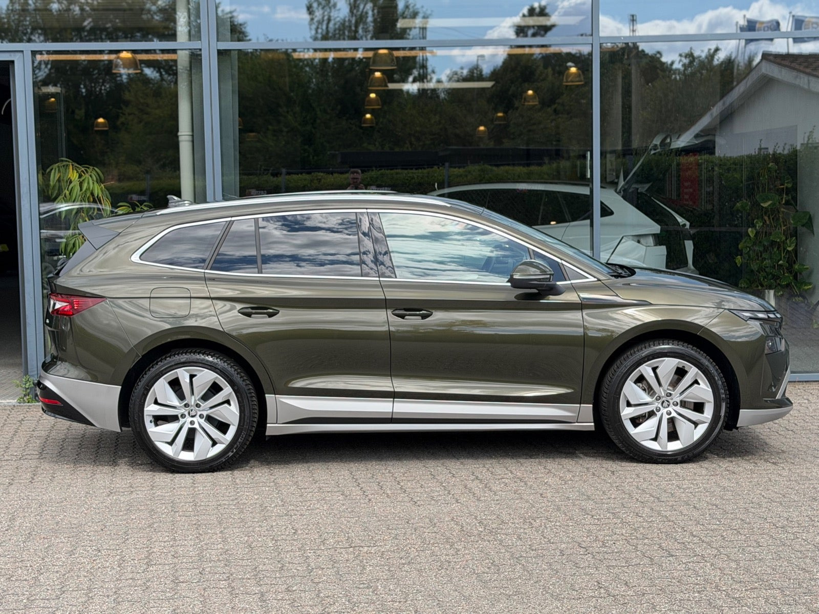 Grøn Skoda Enyaq fra 2025