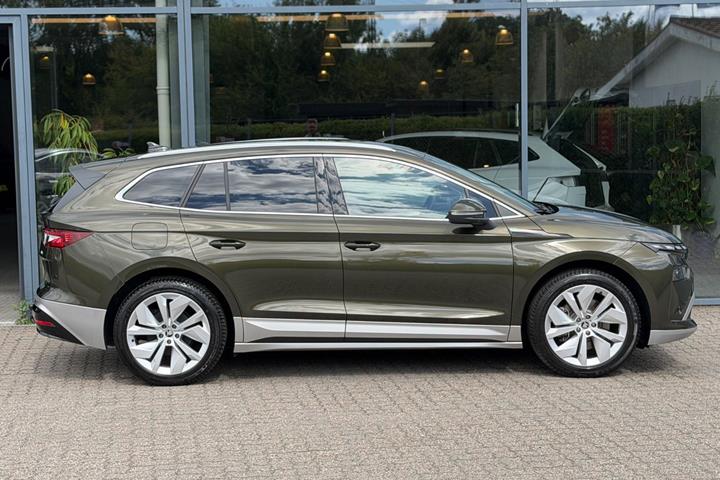 Grøn Skoda Enyaq fra 2025