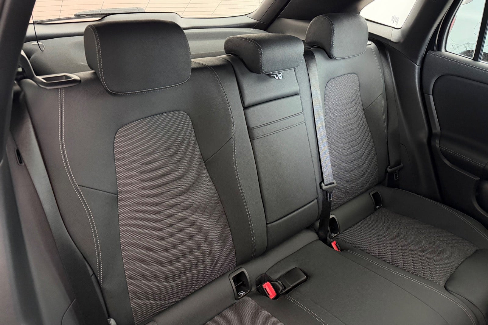 Sort Mercedes EQA250+ fra 2026