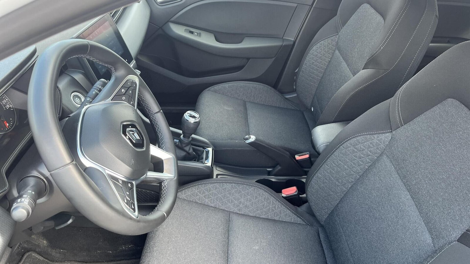 Hvid Renault Clio V fra 2022