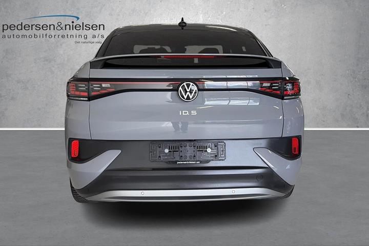 Grå VW ID.5 fra 2023