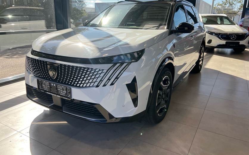 Peugeot e-5008 EL GT Pack 210HK 5d Aut.