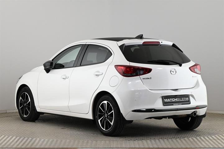 Hvid Mazda 2 fra 2023