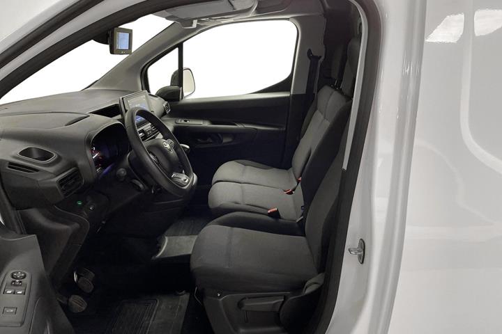 Hvid Toyota ProAce City fra 2025