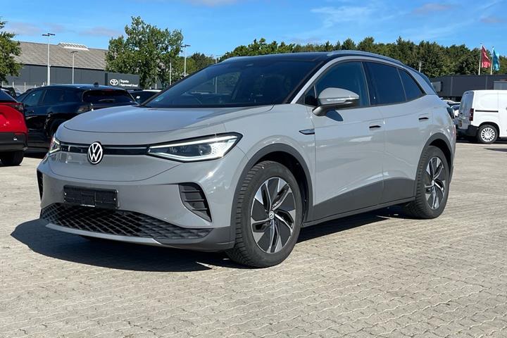Grå VW ID.4 fra 2021 set udefra