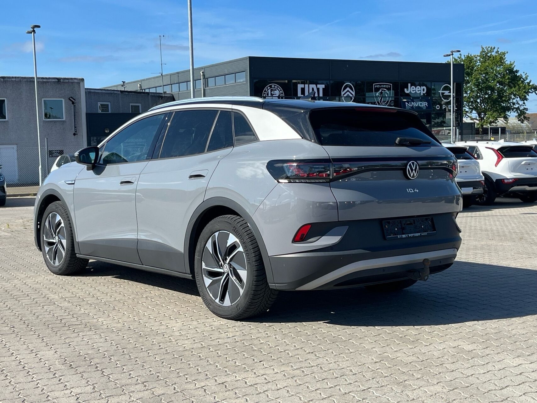 Grå VW ID.4 fra 2021