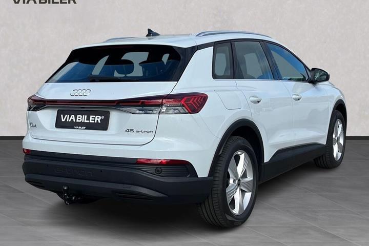 Hvid Audi Q4 fra 2026
