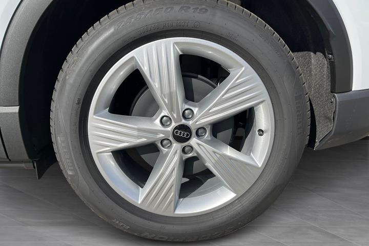 Hvid Audi Q4 fra 2026