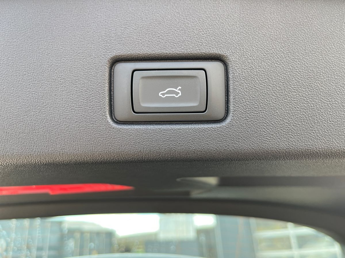 Hvid Audi Q4 fra 2026