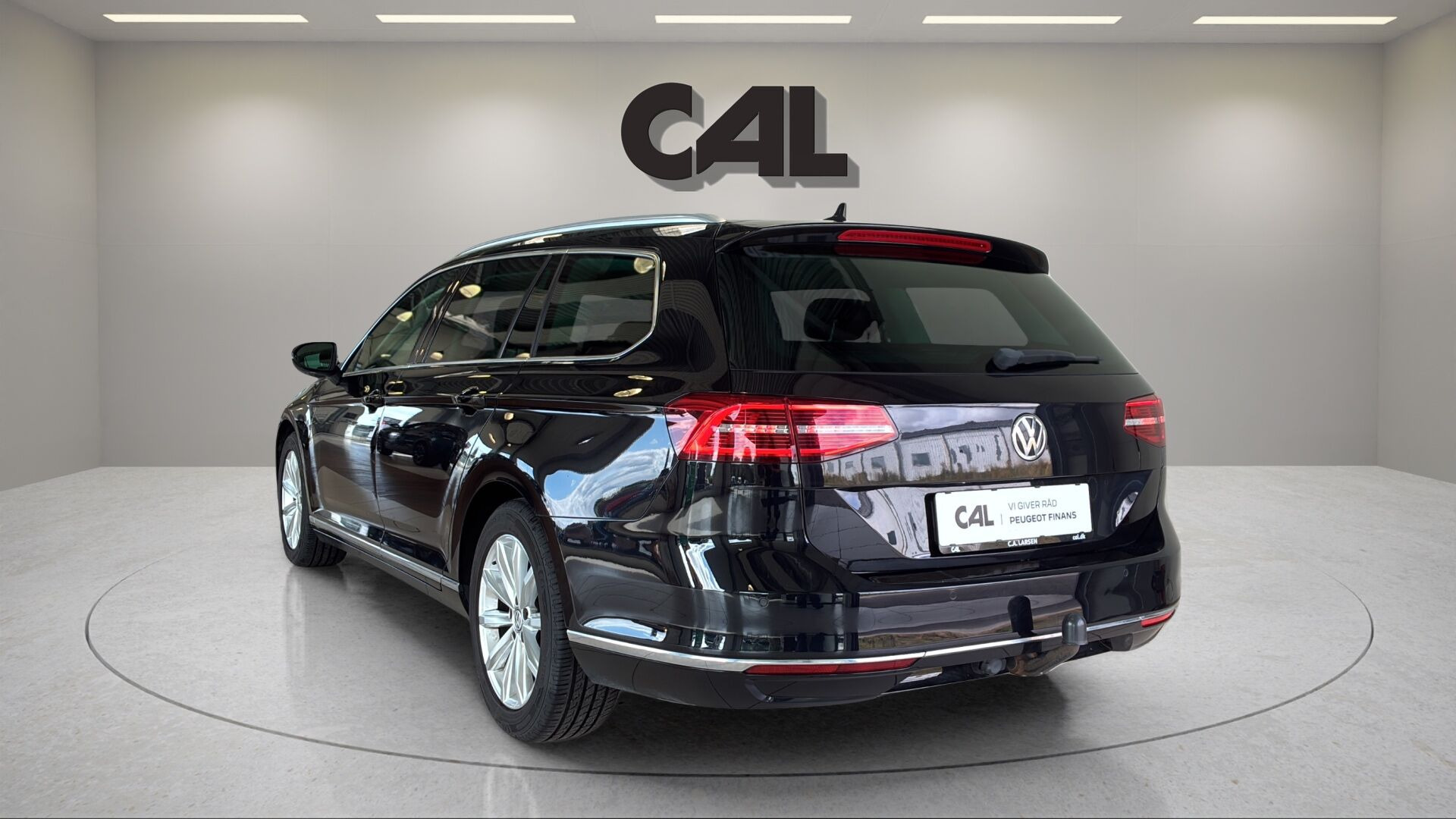 Sort VW Passat fra 2018