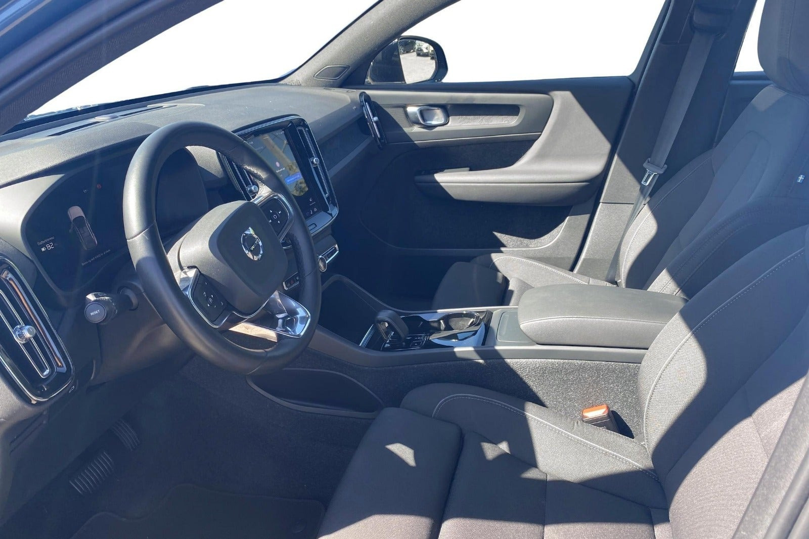 Blå Volvo C40 fra 2023