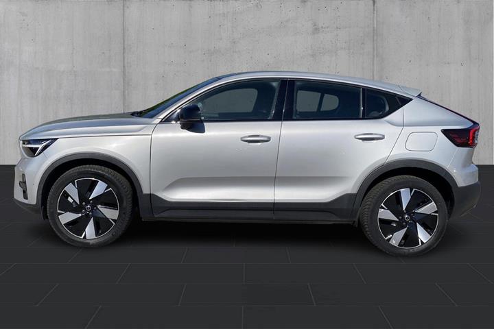Sølv Volvo C40 fra 2023