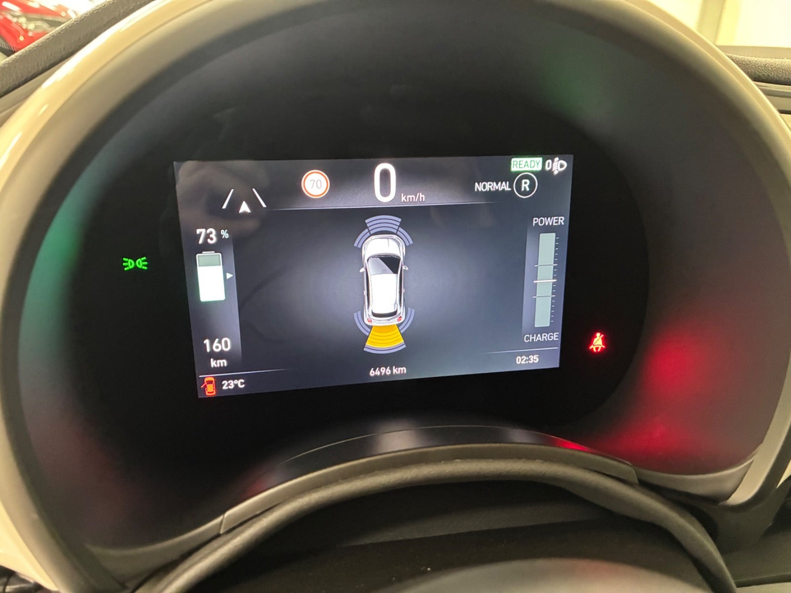 Hvid Fiat 500e fra 2023