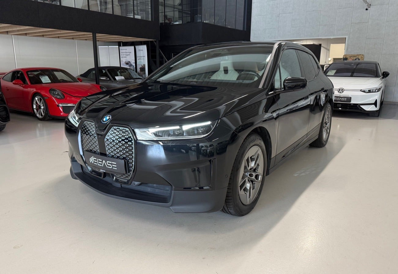 BMW iX xDrive40