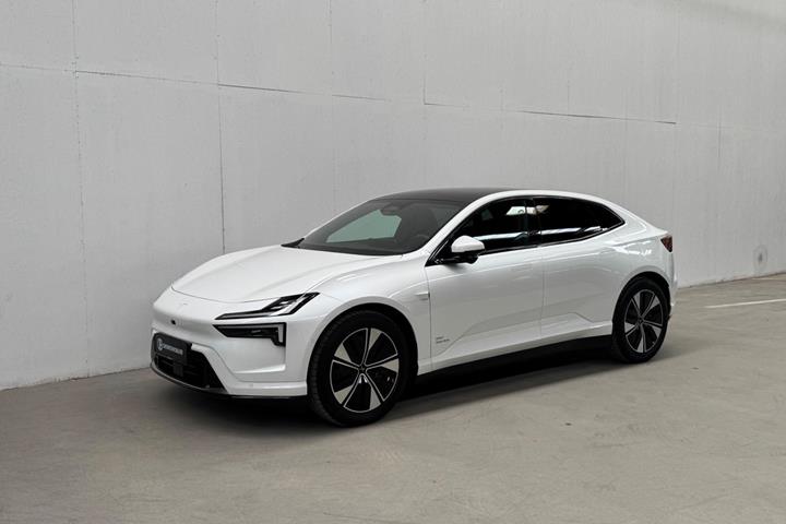 Hvid Polestar 4 fra 2025