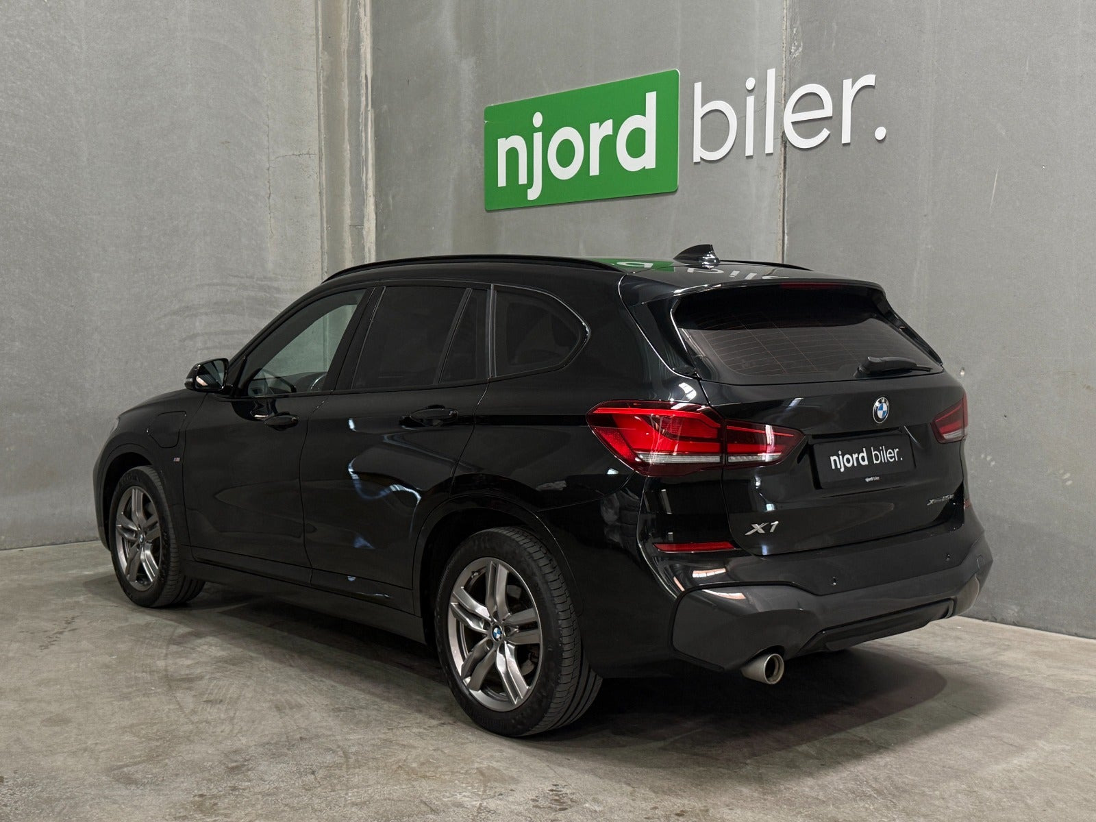 Sort BMW X1 fra 2021