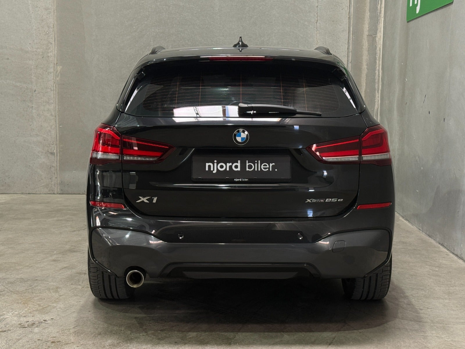 Sort BMW X1 fra 2021
