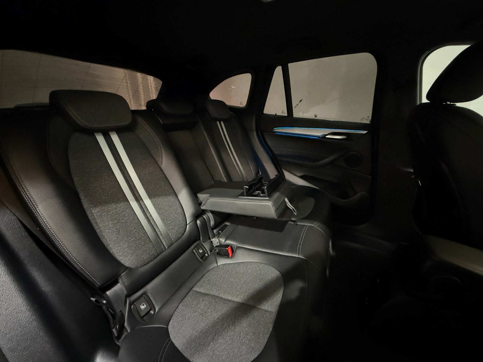 Sort BMW X1 fra 2021