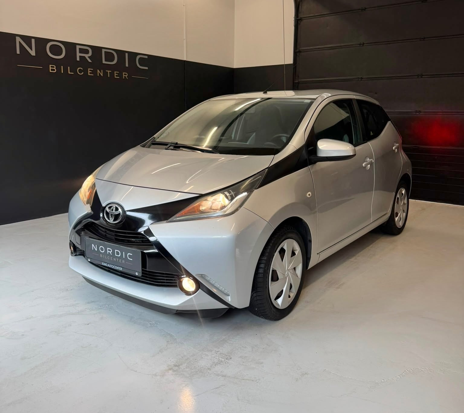 Toyota Aygo 1,0 VVT-i x-play x-touch