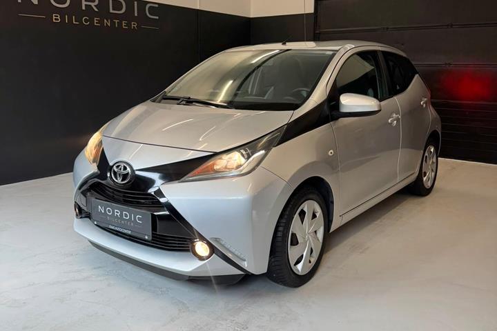 undefined Toyota Aygo fra 2016 set udefra