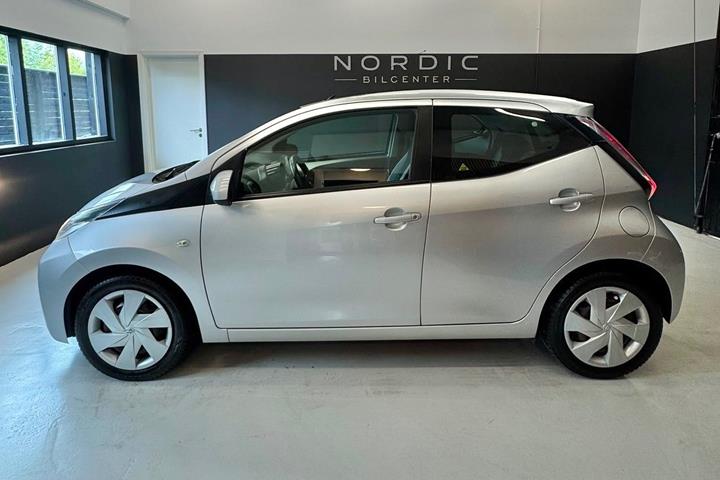undefined Toyota Aygo fra 2016
