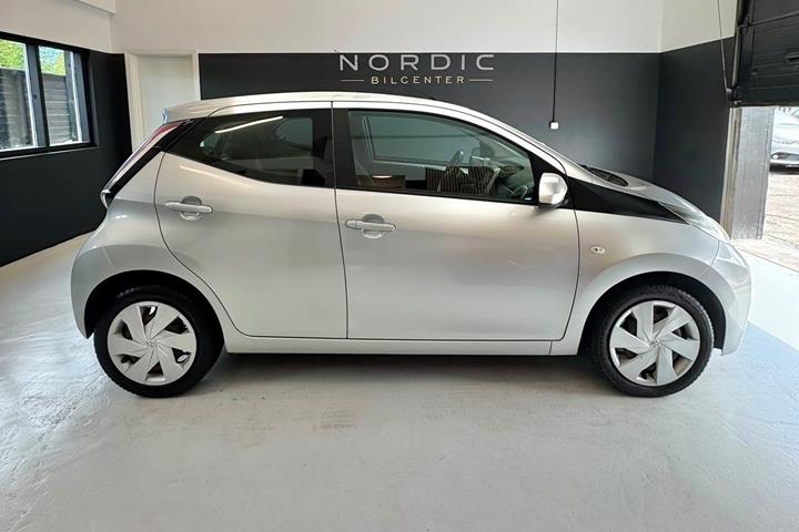 undefined Toyota Aygo fra 2016