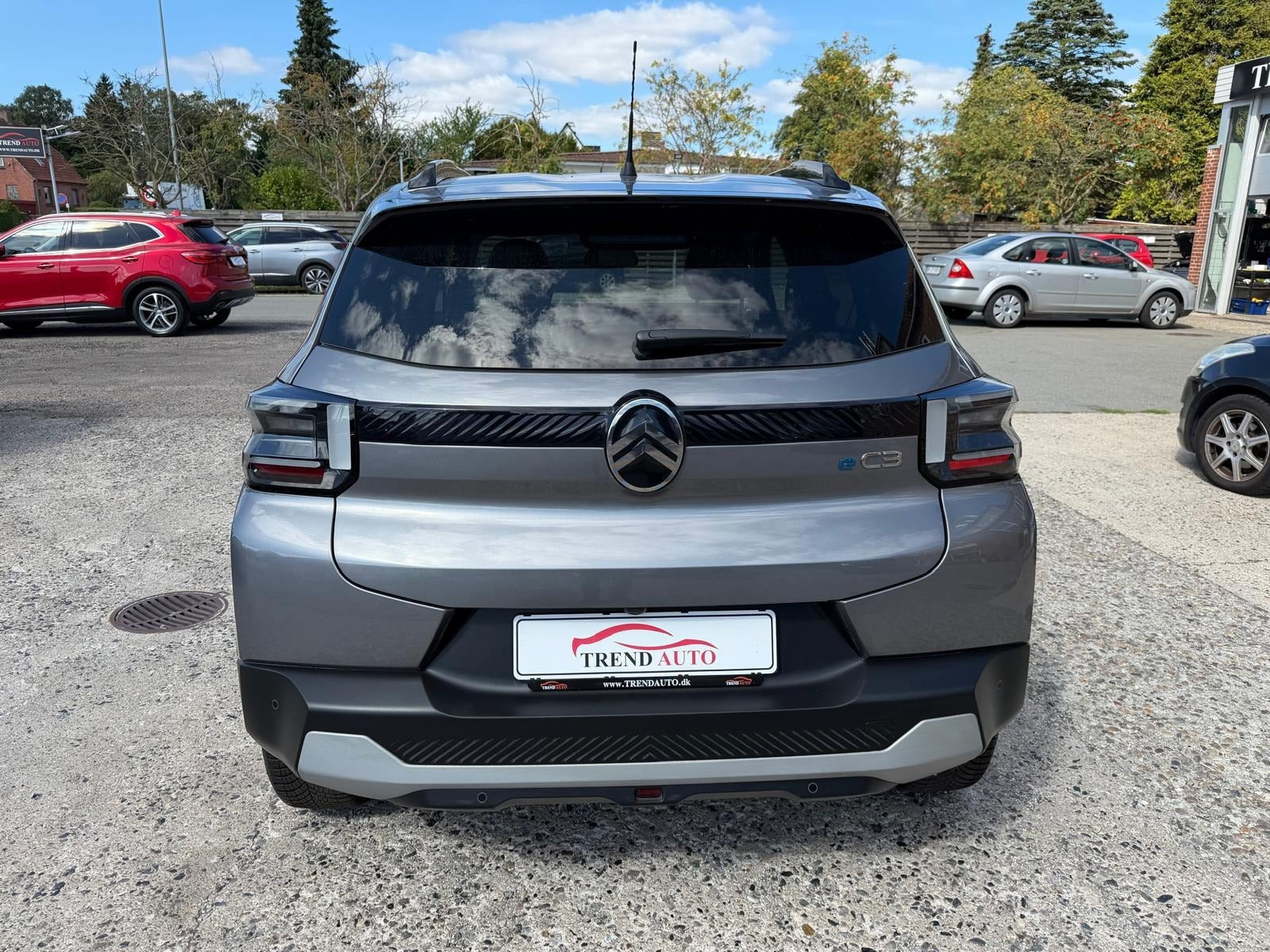 Grå Citroën ë-C3 fra 2025