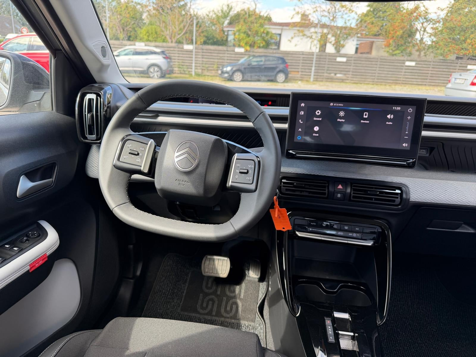 Grå Citroën ë-C3 fra 2025