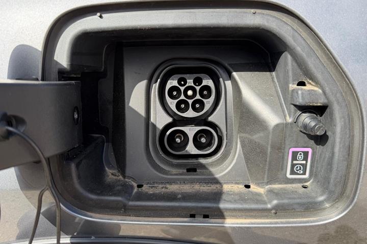Grå Citroën ë-C3 fra 2025