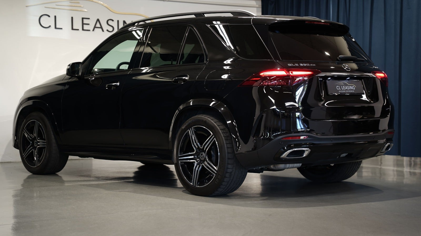 Sort Mercedes GLE350 de fra 2024