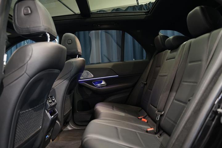 Sort Mercedes GLE350 de fra 2024