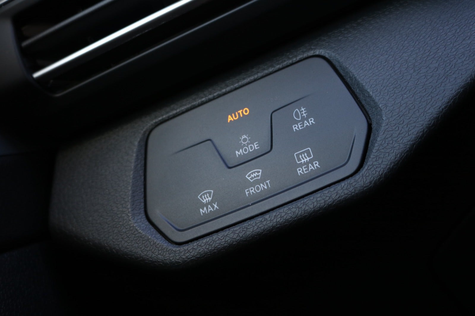 Grå VW ID.4 fra 2021