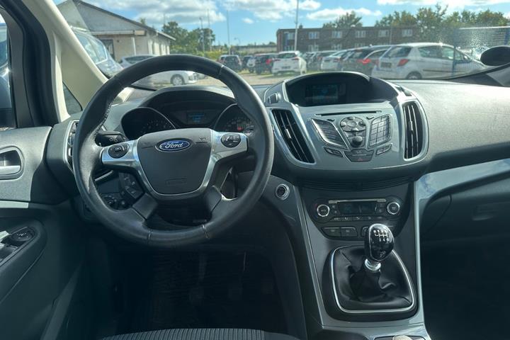 Sølv Ford C-MAX fra 2014