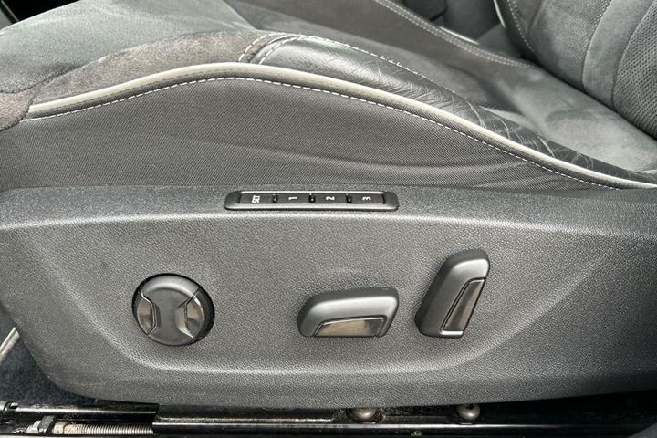 undefined Skoda Enyaq fra 2024