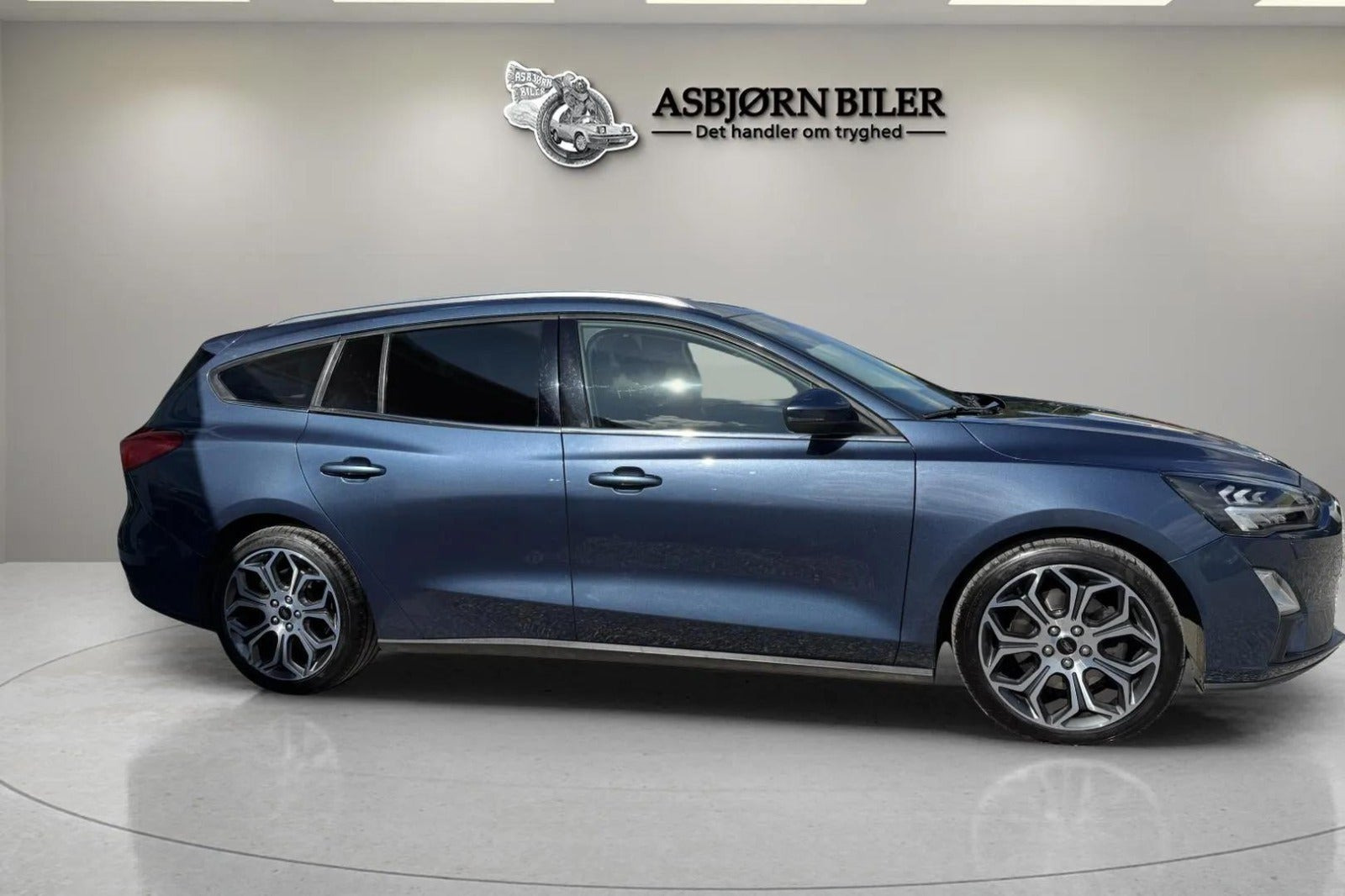 Blå Ford Focus fra 2020