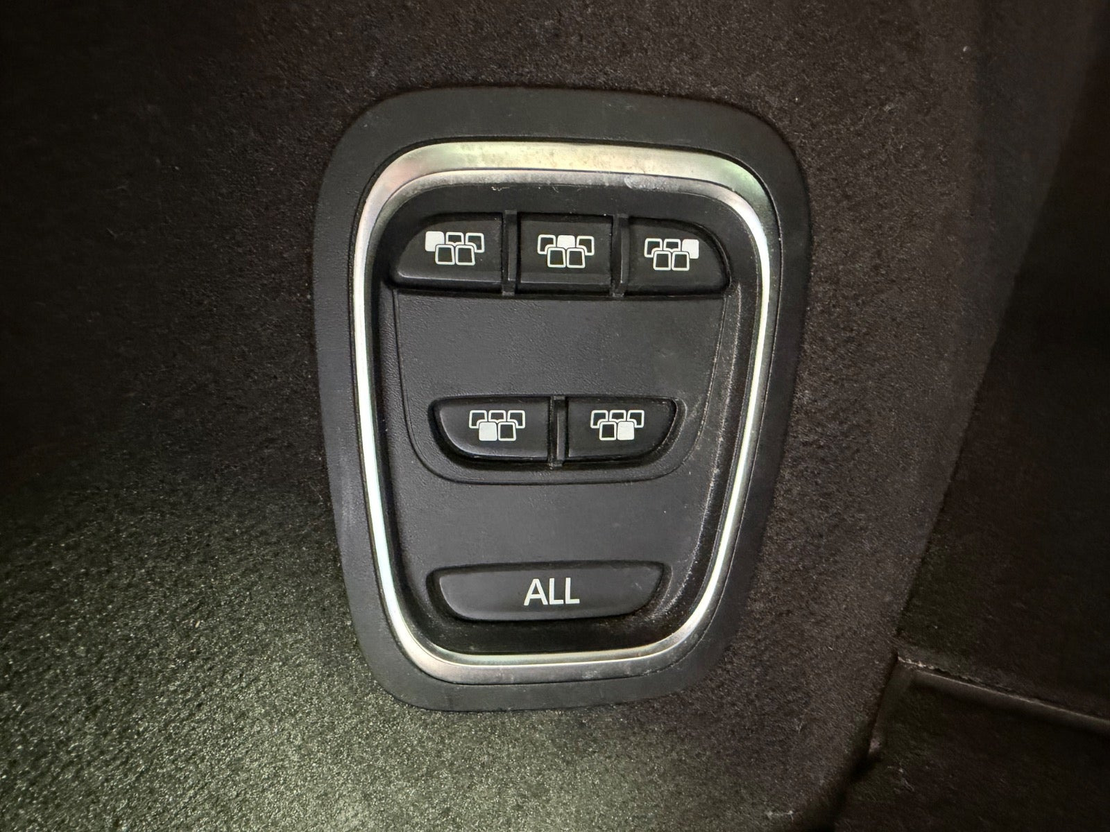 Grå Renault Espace fra 2015