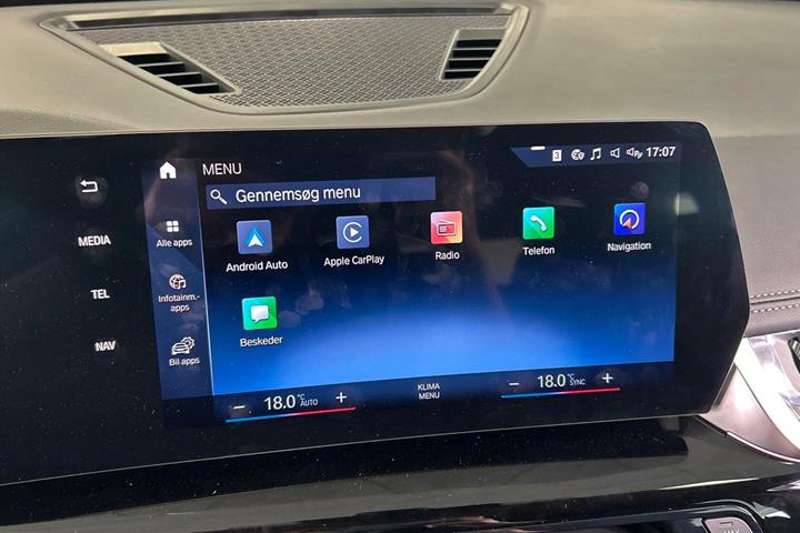 Hvid BMW iX1 fra 2023