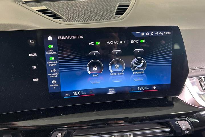 Hvid BMW iX1 fra 2023