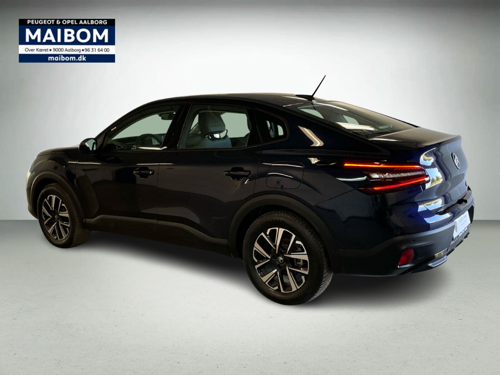 Blå Citroën ë-C4 X fra 2025