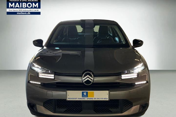 Grå Citroën ë-C4 X fra 2025